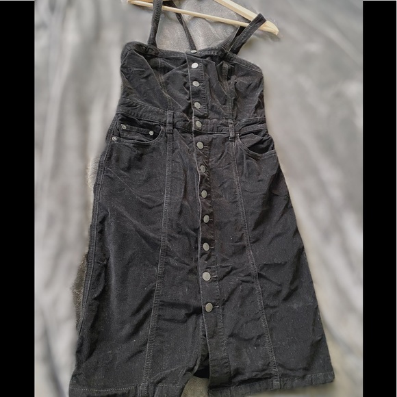 overall dress with buttons